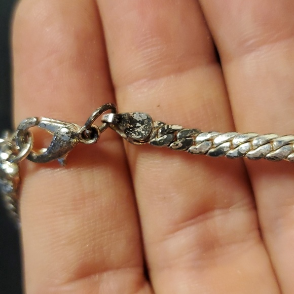 Rhinestone Silvertone Glamour Prom, Evening Necklace and Earrings Set - Picture 6 of 10